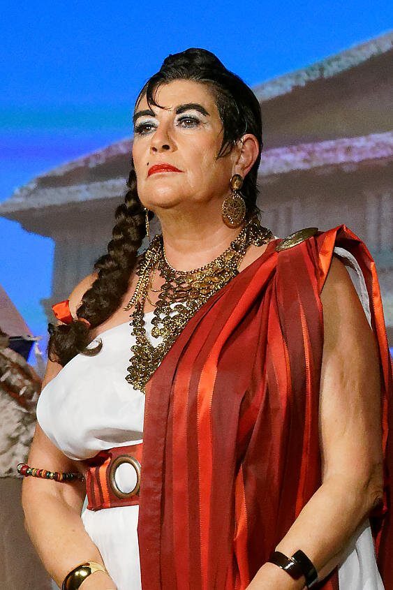 Portrait - La Belle Hélène - Les Tréteaux de Pornic